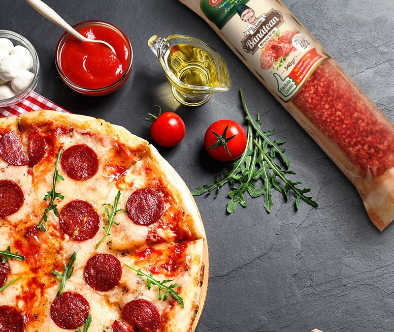 Pizza cu Salam Banățean Cris-Tim și Mozzarella