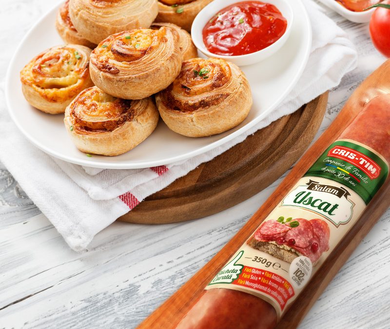 Rulouri cu Salam Uscat Cris-Tim în foitaj