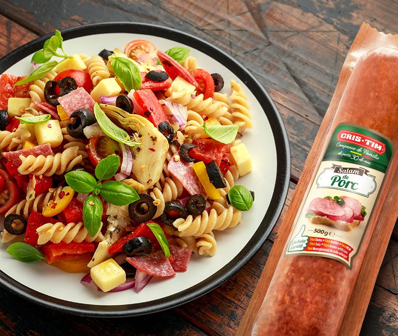 Festin cu paste și Salam de Porc Cris-Tim